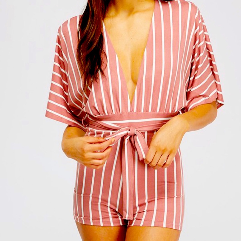 Beach chic short jumper